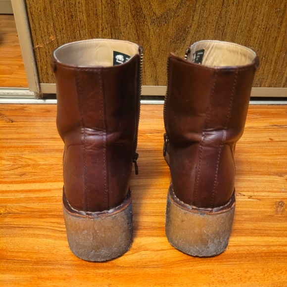 Roots women's leather boots size 6.5 - Picture 3 of 4